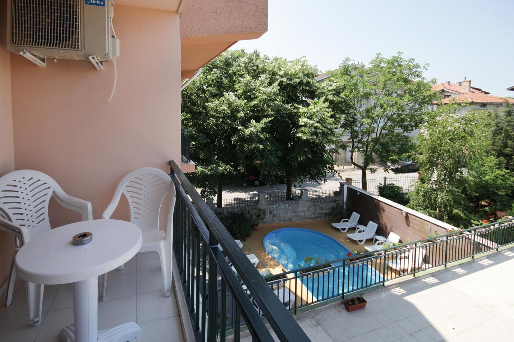 Family Hotel Kosko Tjernomorets Rum bild